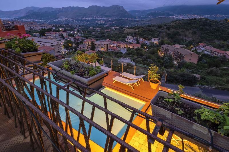 Bnb Casa Rossa Monreale Exterior photo