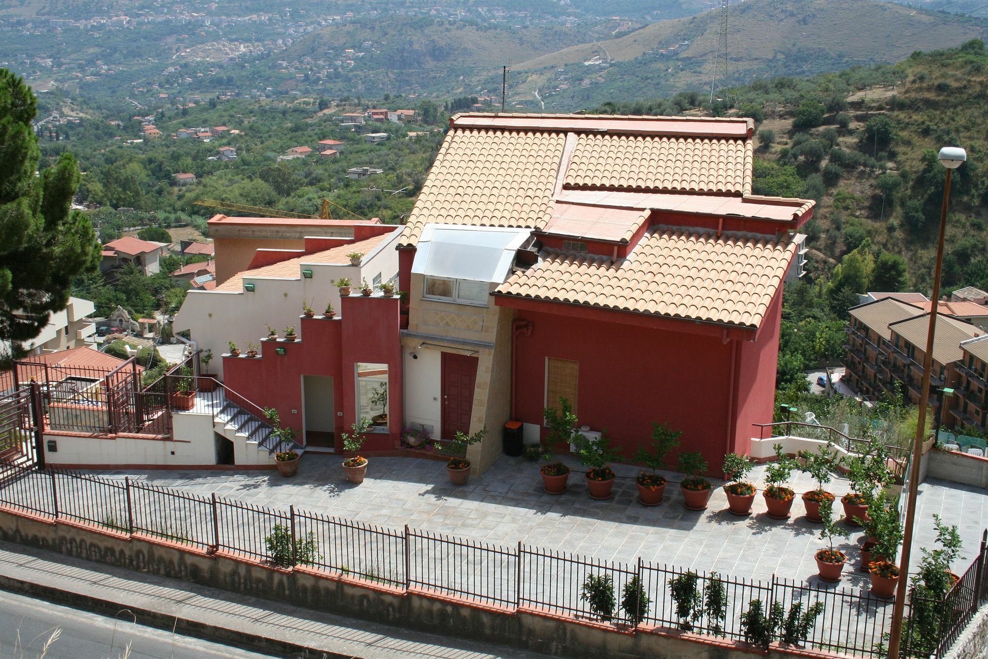 Bnb Casa Rossa Monreale Exterior photo